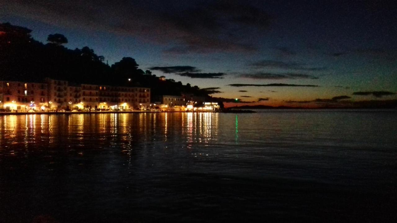 Willa Ampio Monolocale Con Balcone Fronte Mare Porto Santo Stefano  Zewnętrze zdjęcie